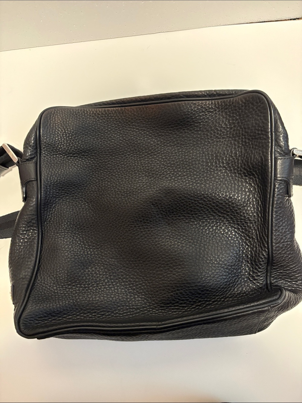 BALLY black pebble leather messenger bag with dust cover - Picture 5 of 6